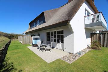 Ferienwohnung für 3 Personen, mit Terrasse in Wenningstedt