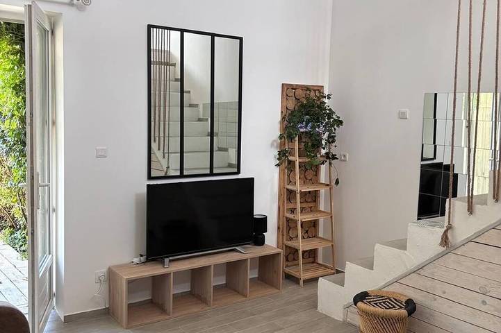 Location de vacances pour 3 personnes, animaux acceptés à Aurons - 4