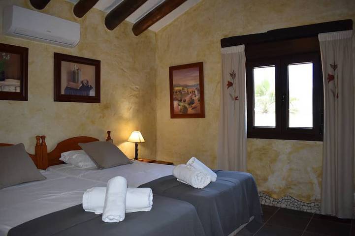 Finca Ortiz with private pool for 6 people and fantastic views in Cómpeta, Costa del Sol