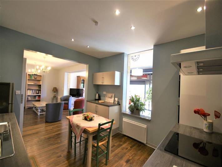 Location de vacances pour 10 personnes, avec piscine ainsi que balcon et jacuzzi à Gondrecourt-le-Château - 4