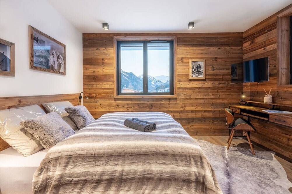 Chalet 7 Summits - Magnificent Modern Chalet with Jacuzzi - Swimming Pool - Sauna in Brevent-Flegere, Chamonix