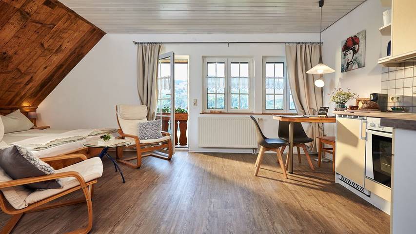 Ferienwohnung für 2 Personen, mit Garten und Sauna sowie Ausblick - 1