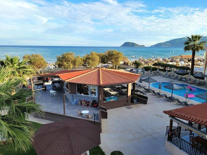 Ferienhaus für 3 Personen, mit Balkon und Garten sowie Pool und Ausblick in Kalamaki