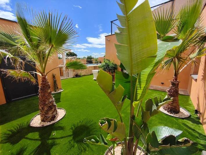 Location de vacances pour 10 personnes, avec vue ainsi que jardin et piscine, animaux acceptés à Mirepeisset - 2