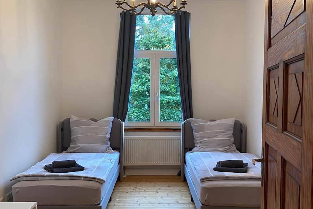 Ganze Wohnung, Stadtwohnung im Altbaustil in Paderborn, Nordrhein-Westfalen