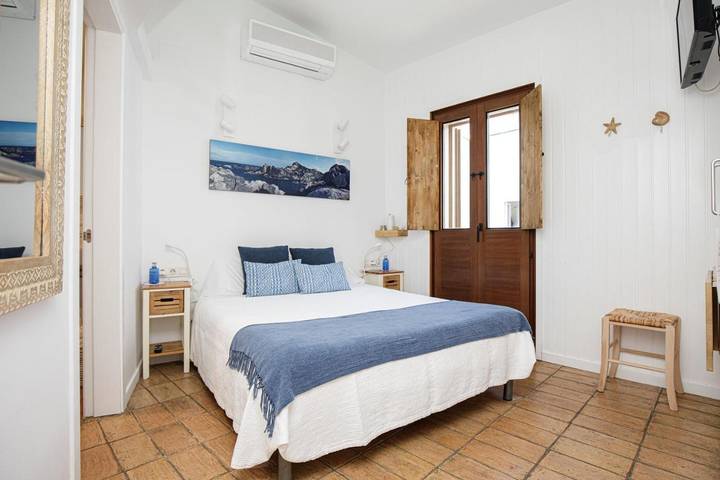 Casa de huéspuedes para 2 personas, con balcón en la Costa Brava