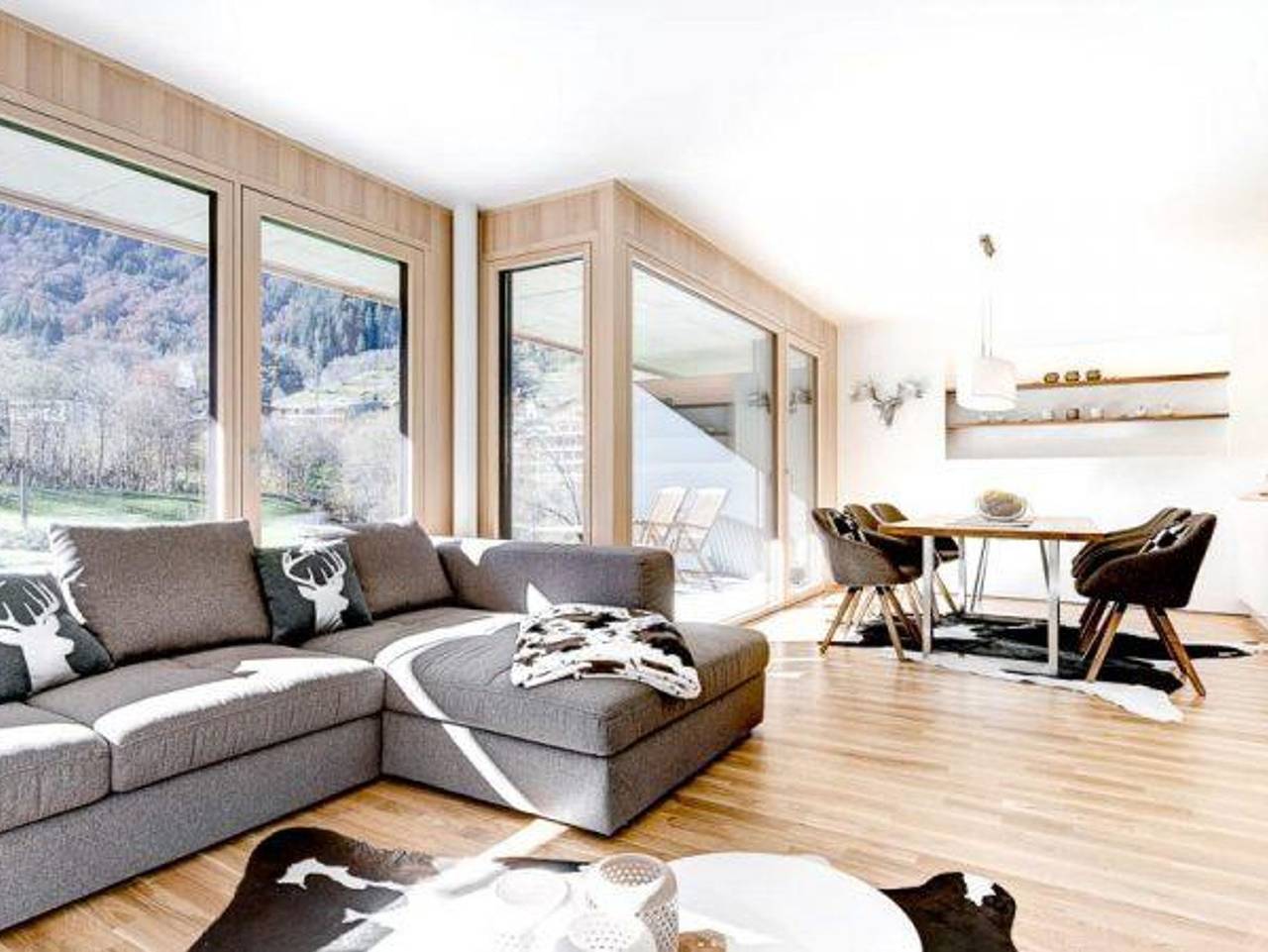 Ganze Ferienwohnung, Montanara Lodge by A-Appartments - Gartenferienwohnung Mottakopf in Brand, Brandnertal