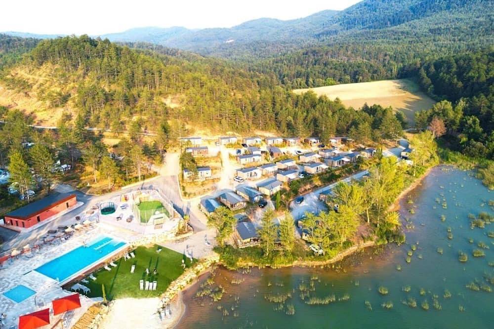 Camping 4 étoiles - Piscine  - ccbgccc in Arques (Aude), Parque Natural Regional Corbières-Fenouillèdes