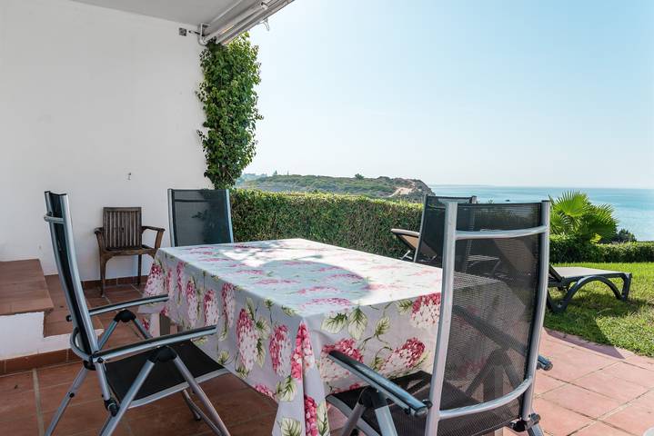 Lujosa Casa Fuente del Sol con vistas al mar in Cala del Puntalejo (Conil de la Frontera), Conil de la Frontera