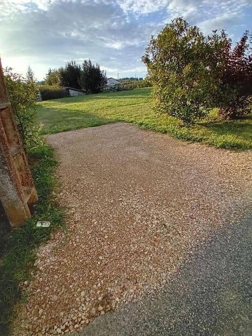 Location de vacances pour 4 personnes, avec vue et terrasse à Montbellet - 4