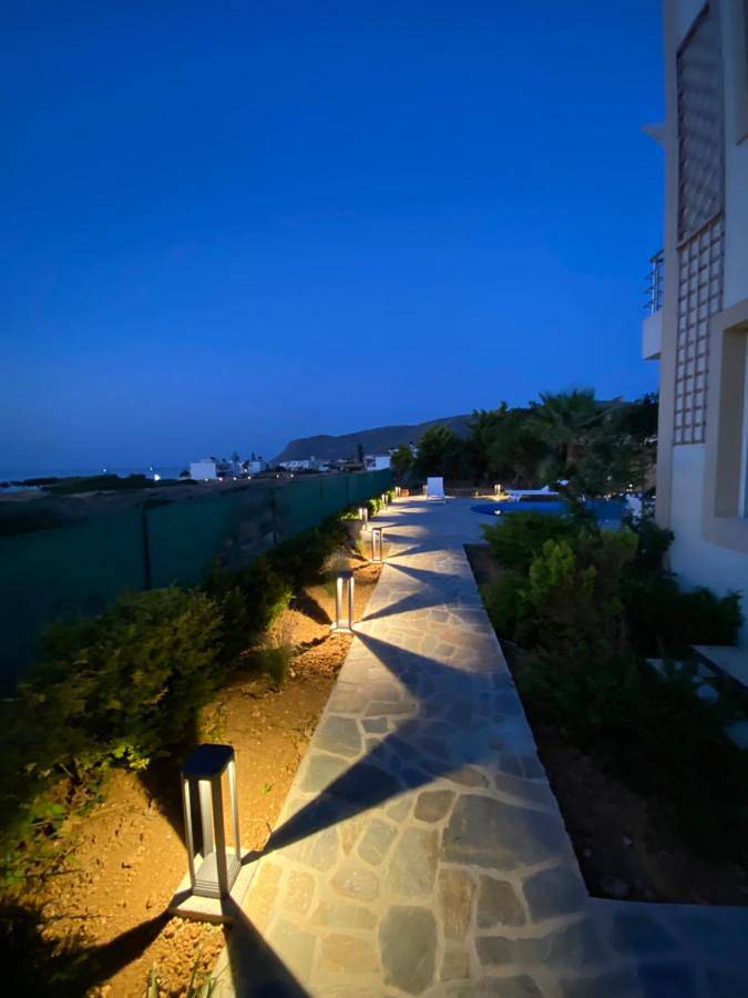 Location de vacances pour 6 personnes, avec jardin ainsi que piscine et vue, adapté aux familles dans Milatos Beach - 4