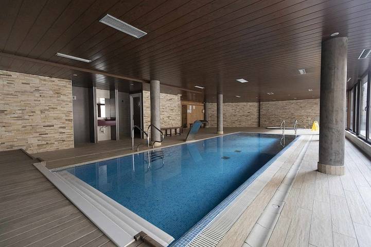 Apartamento de vacaciones para 7 personas, con balcón y jacuzzi - 1