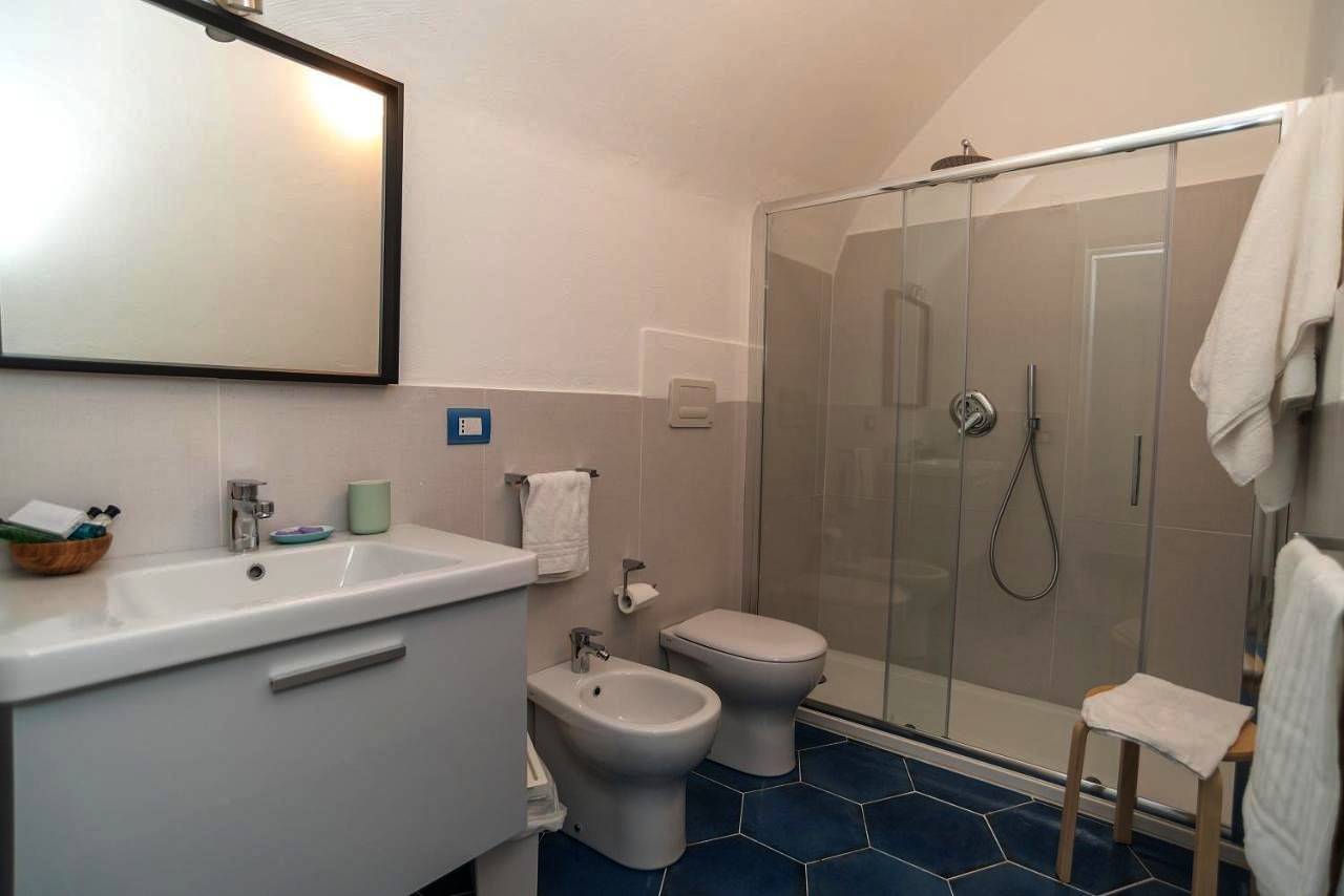 Large Double Room in Mattinata, Gargano