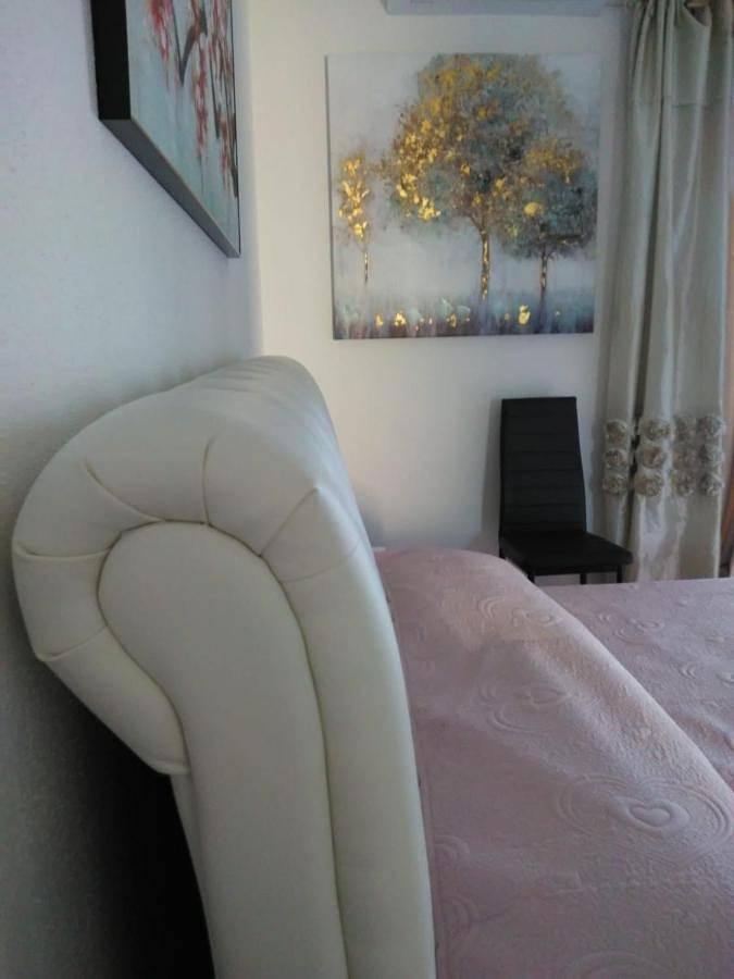 B&b per 2 persone, con panorama e giardino in Posada