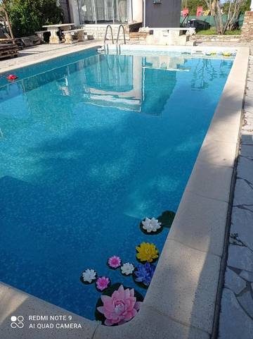 Gîte pour 2 personnes, avec terrasse ainsi que jacuzzi et piscine à Venzolasca