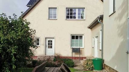Ferienwohnung für 3 Personen, mit Garten und Terrasse in Völschow