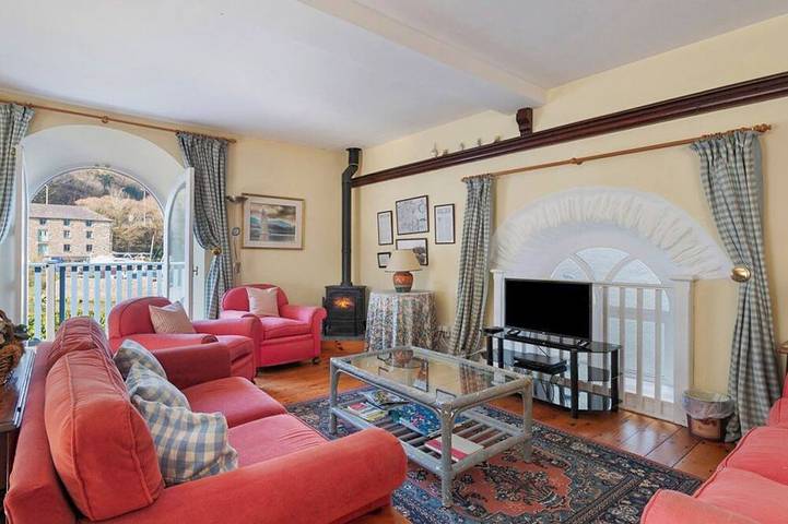 Cottage for 6 people, with garden, with pets in Fishguard