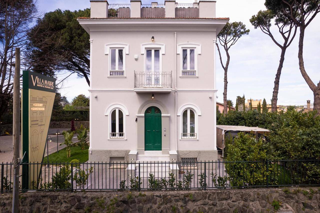 Villa Madre Suites e Private Spa in Grottaferrata, Castelli Romani