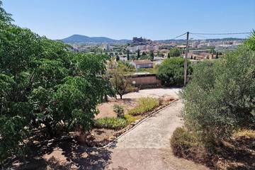 Villa pour 6 personnes, avec jardin et terrasse, animaux acceptés à La Garde