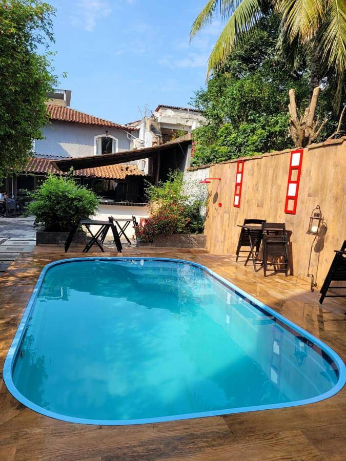 Bed and breakfast para 2 pessoas, com piscina e jardim - 1
