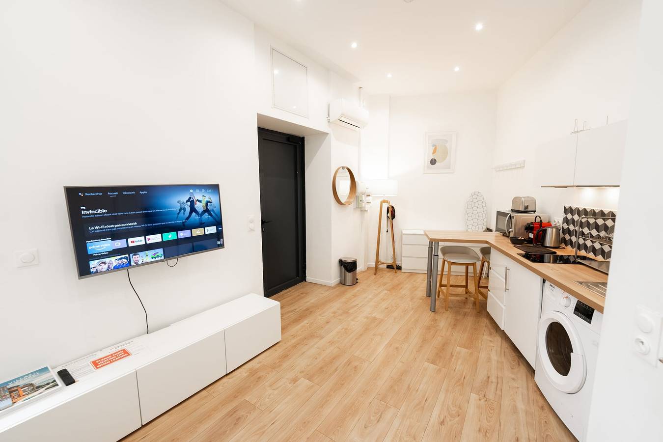 Studio entier, Studio Moderne Climatisé Au Coeur Des Chartrons  in Bordeaux, Région de Bordeaux