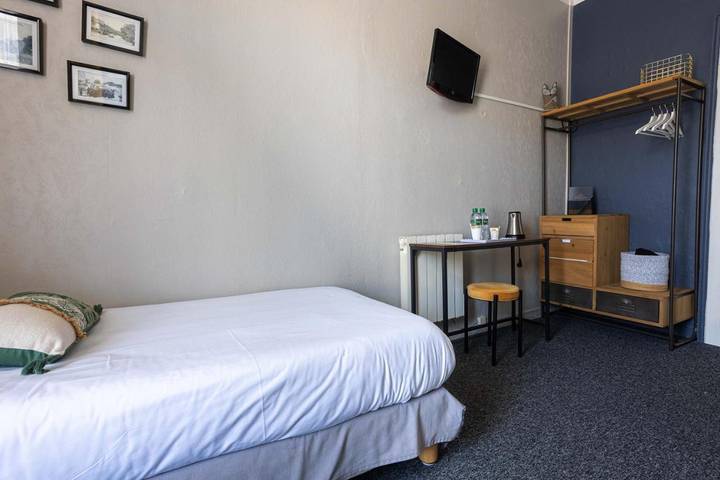 Hôtel pour 3 personnes, avec terrasse et vue dans Plage des Rochelets - 3