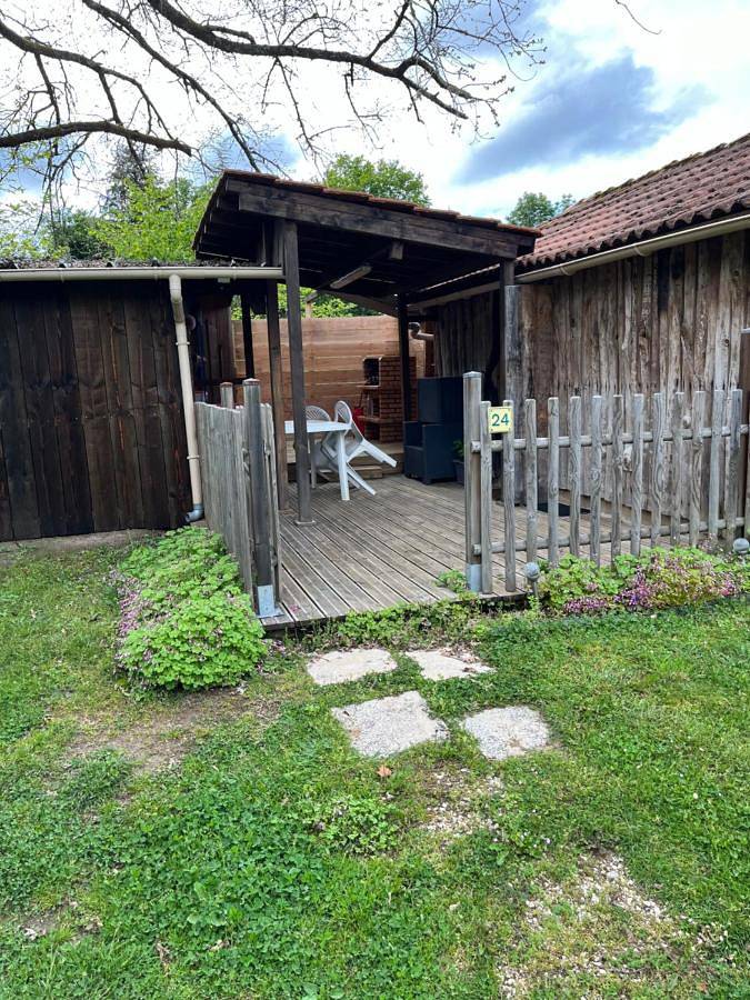 Gîte pour 2 personnes, avec terrasse et vue à La Douze - 3