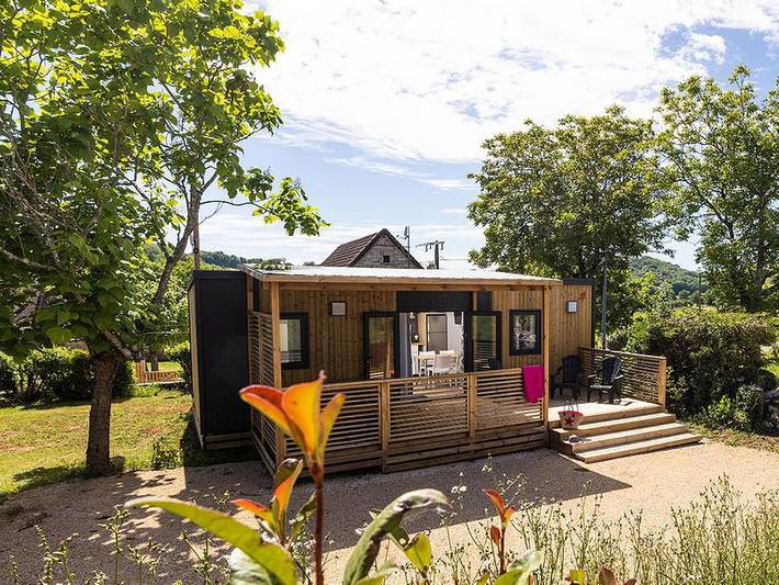 Camping Sites et Paysages - Le Ventoulou - Mobilhome 4 personnes - Cottage Terrasses du Causse - 2 chambres in Thégra, Parc Naturel Régional des Causses du Quercy