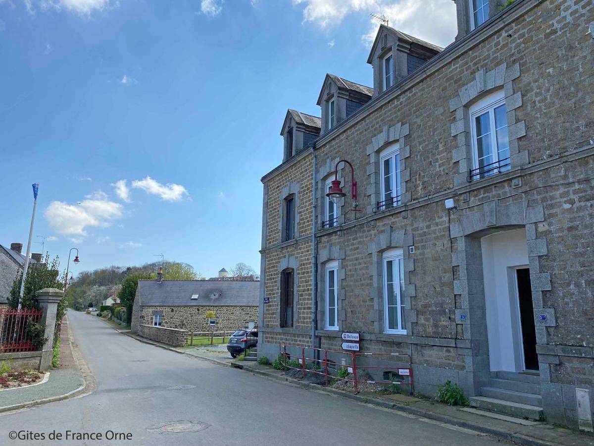 Gîte de la Poste 6 in Saint-Fraimbault, Parc naturel régional Normandie-Maine