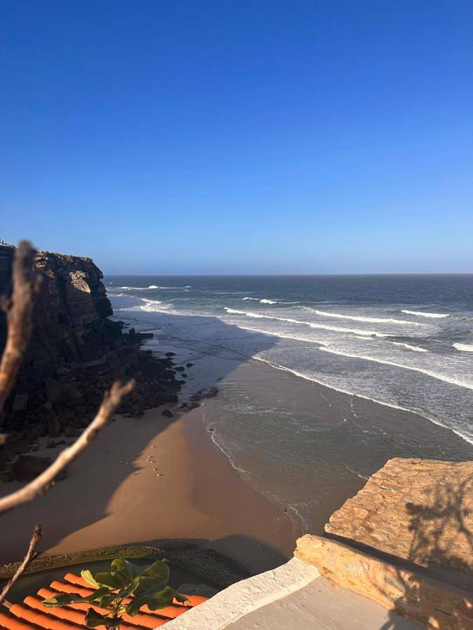 Gîte pour 2 personnes, avec piscine ainsi que vue et jardin à Azenhas do Mar - 3