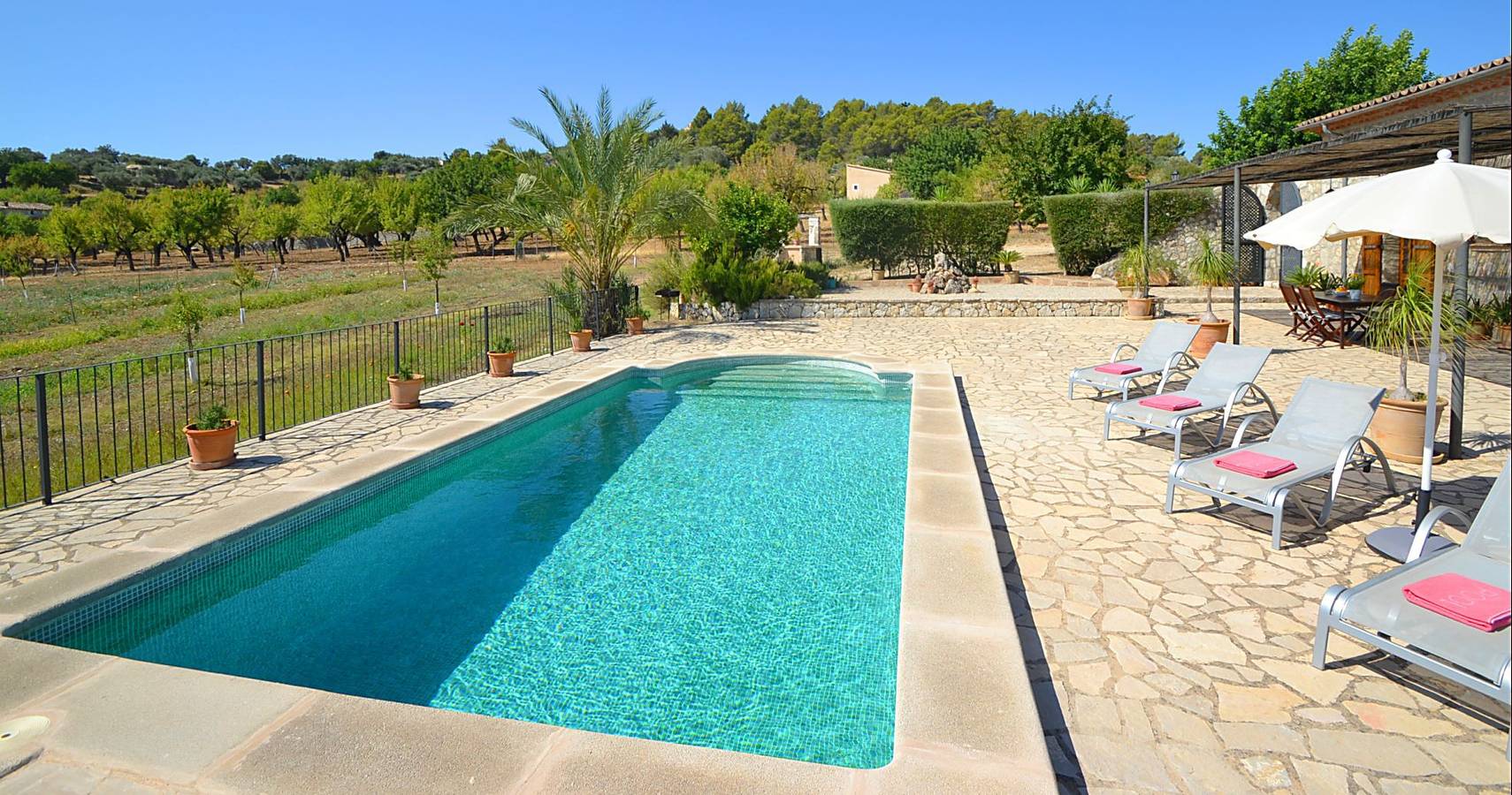 Finca 'Sa Volta' mit Bergblick, Wlan und Klimaanlage in Selva, Mallorca Inselmitte