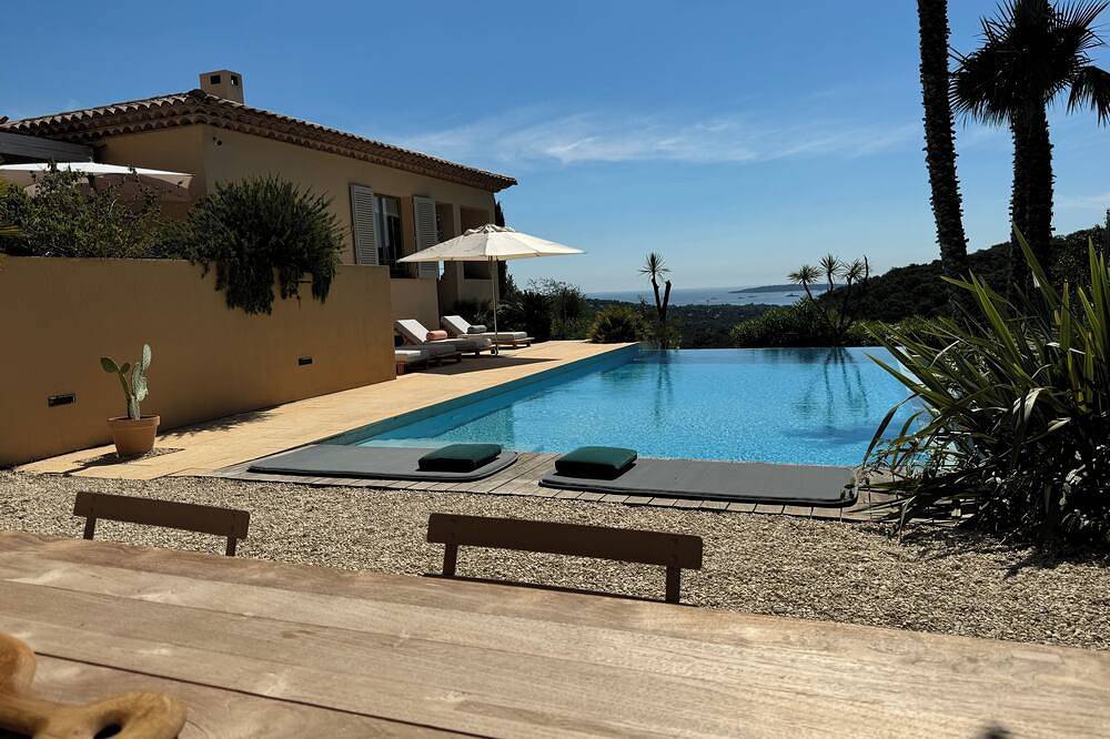 Casa vacanza a Var a partire da 1352€ a notte