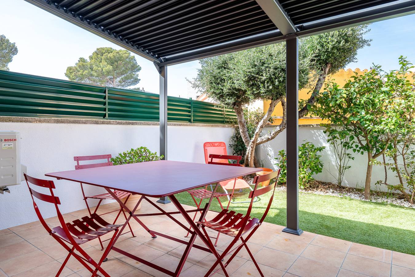Casa de vacaciones 'Casa Xabi' con piscina compartida, Wi-Fi y aire acondicionado in Montroig, Costa Dorada