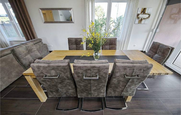 Ferienhaus für 8 Personen, mit Terrasse und Sauna in Nin - 3