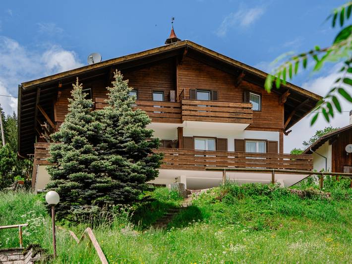 Gîte pour 4 personnes, avec balcon à Moena - 3