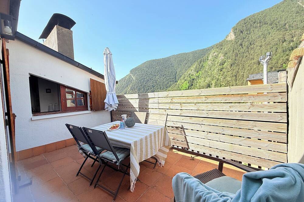 Ganze Wohnung, Gemütliche Wohnung, Terrasse, Parkplatz und Skiraum in La Massana, Pal Arinsal