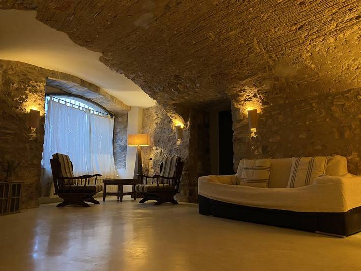 Landhaus für 8 Personen, mit Terrasse und Pool an der Costa Brava