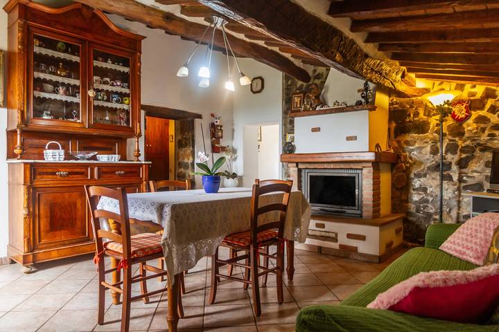 Holiday Home 'Querciagrossa Da Dora' with Private Pool, Private Terrace and Wi-Fi in Roccastrada, Grosseto Provinsen