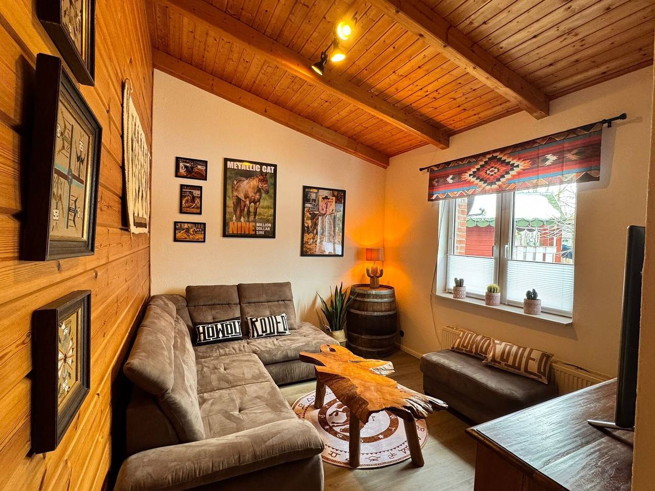 Ganze Wohnung, Apartment „Tiny Rooster Lodge“ mit Wlan in Alt Duvenstedt, Rendsburg-Eckernförde