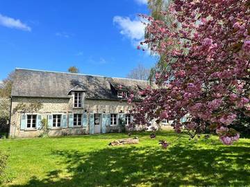 Cottage pour 12 personnes, avec jardin à Autheuil-Authouillet
