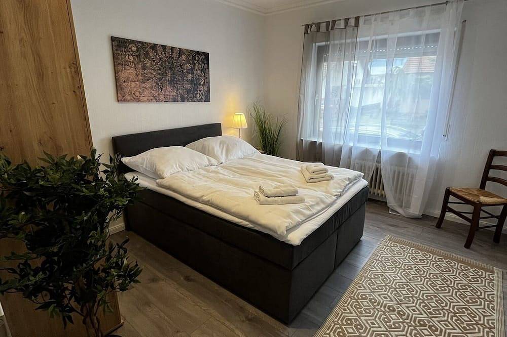 Appartamento intero, Exclusive vacation apartment 200 sqm - Only 10 minutes to Heidelberg city center in Sandhausen, Pianura del Reno