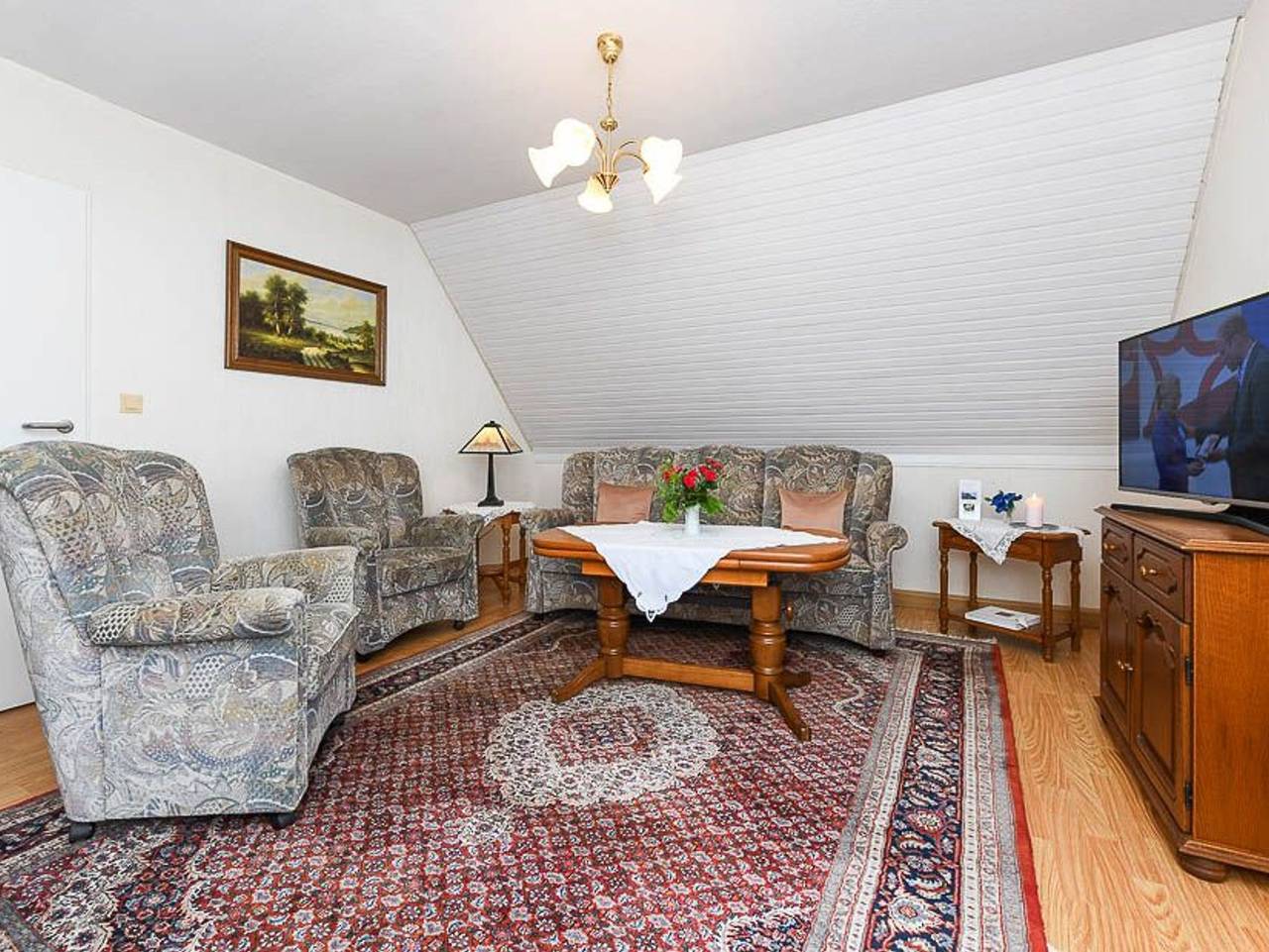 Ganze Ferienwohnung, Ferienwohnung im Haus Weinstock in Esens in Esens, Landkreis Wittmund