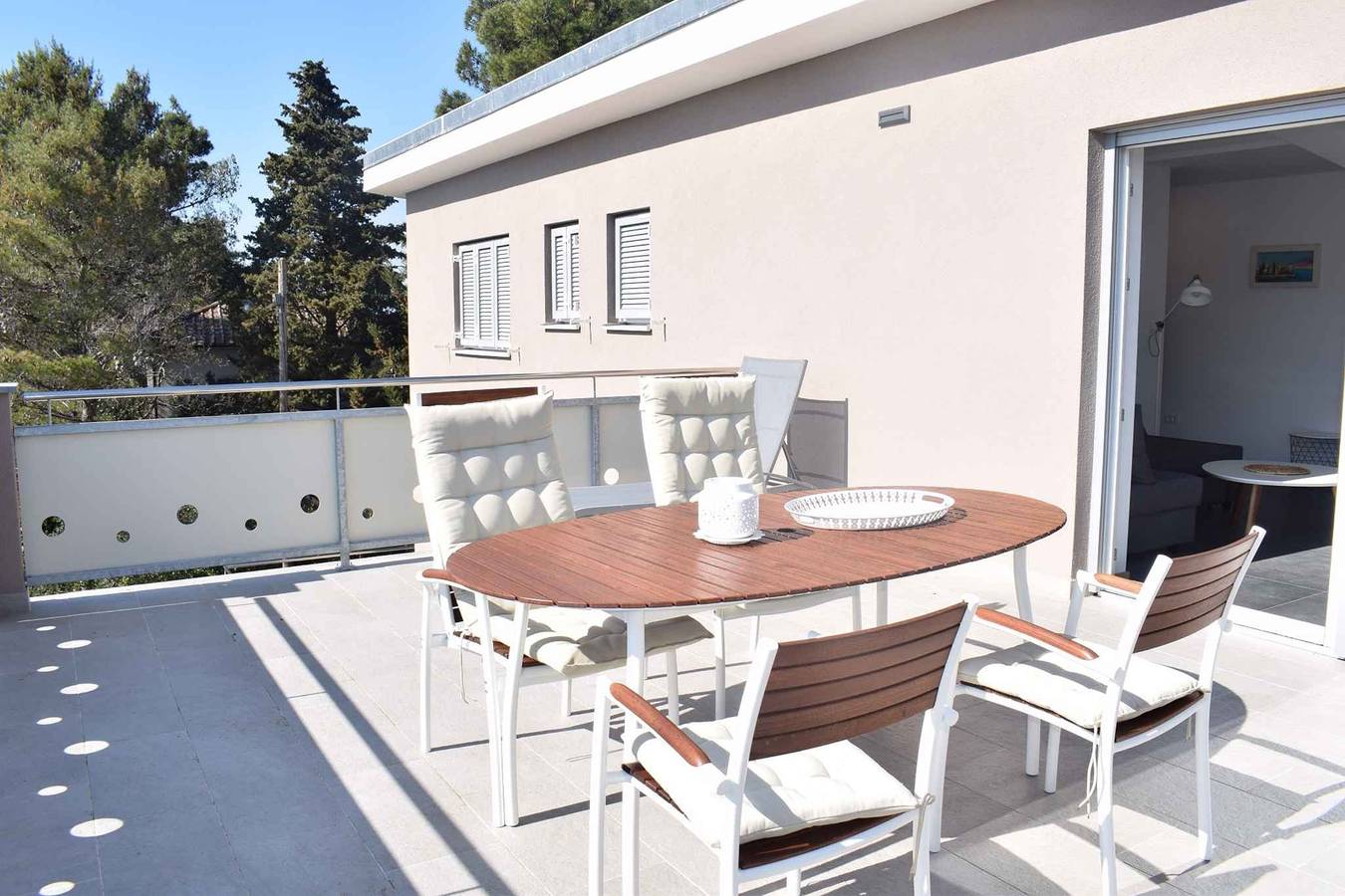 Ganze Ferienwohnung, Ferienwohnung mit Klimaanlage und Pool, 200 m vom Strand entfernt  in Malinska-Dubašnica, Krk