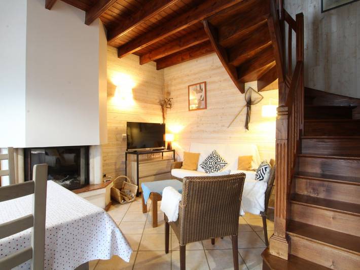 Gîte pour 6 personnes, avec terrasse et jardin, animaux acceptés à Annoville - 2