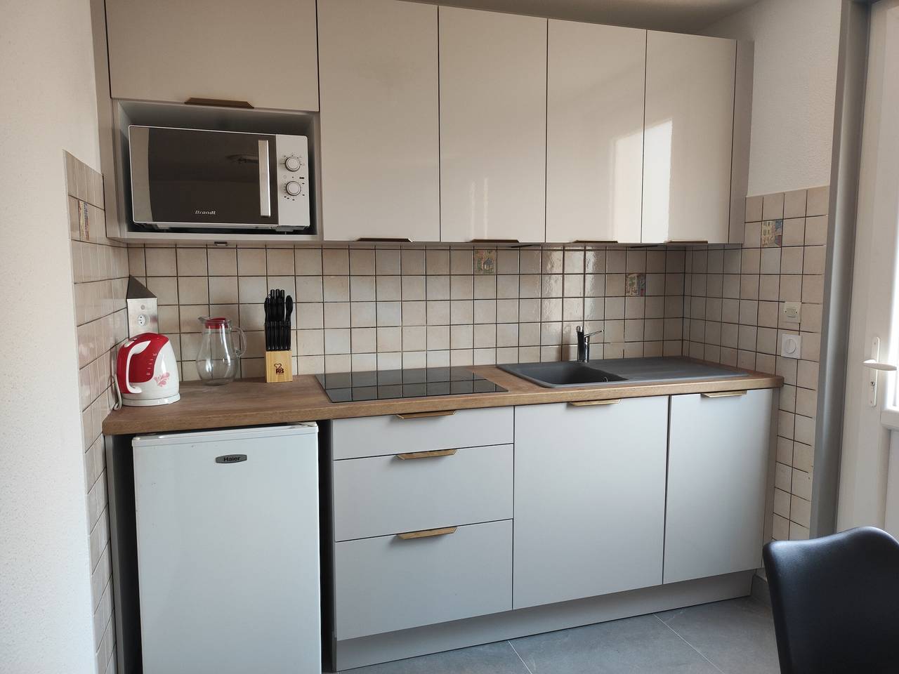 Appartement entier, Appartement rénové avec clim, piscine, Wifi et parking à Palau-del-Vidre in Côte Vermeille, Palau-del-Vidre