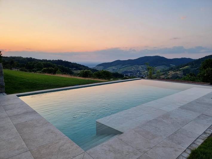 Ferienhaus für 10 Personen, mit Sauna und Garten sowie Ausblick und Pool, mit Haustier in Bühlertal - 2