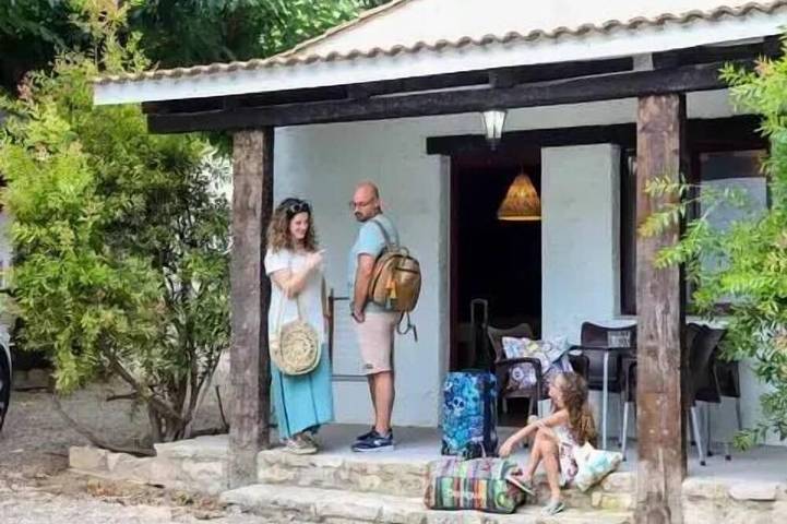 Mobile home for 4 people - 1