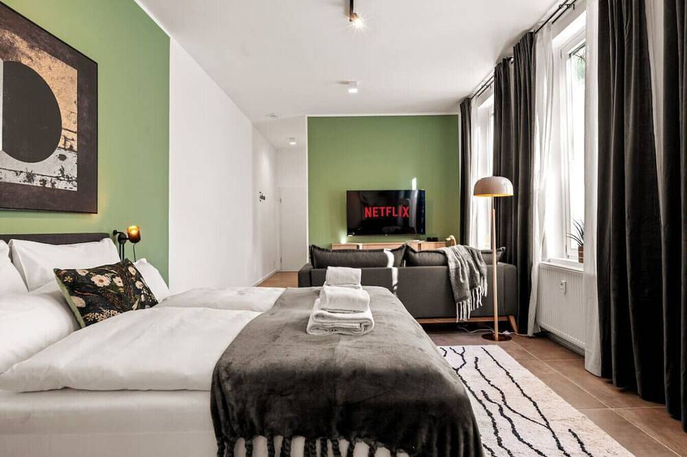 Entire apartment, 40qm *Traumhaftes Studio* | City | Hbf | Ruhig in Krefeld, Lower Rhine