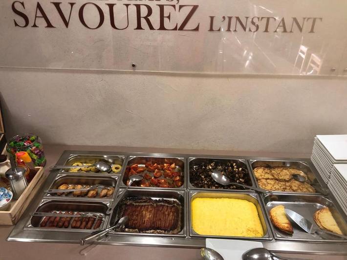 Hôtel pour 4 personnes, avec jardin à Saint-Clément-de-Rivière - 2