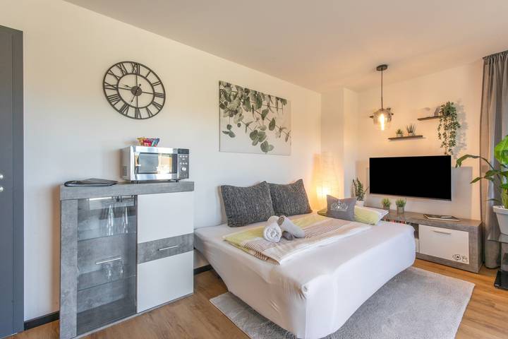 Apartamento inteiro, Apartamento Kapellenblick Auszeit com vista – Albcard incluída in Heroldstatt, Heroldstatt Region
